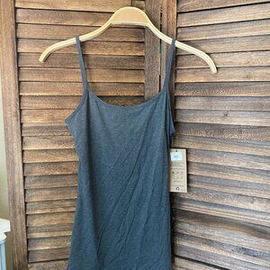 Wayi Classic Scoop Neck Snug Camisole Dark Gray